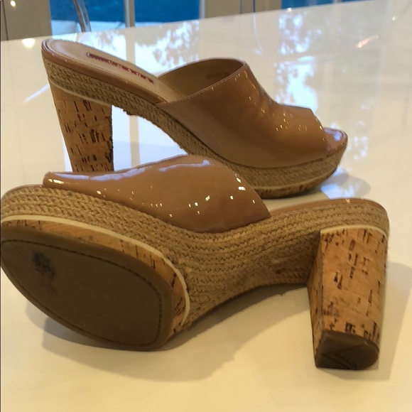 PRADA nude patent leather platform shoes - Picture 3 of 6